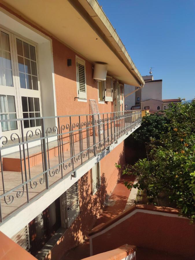 Appartamento Moderno Rustico Olbia Exterior photo